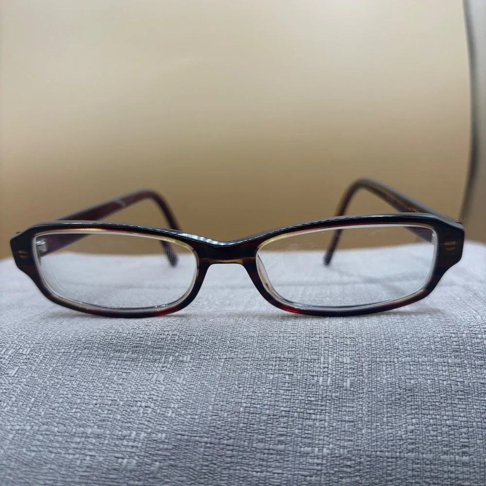 Foster Grant FM11021 Eyeglass frames Women 52-16-140 Tortoise  Librarian